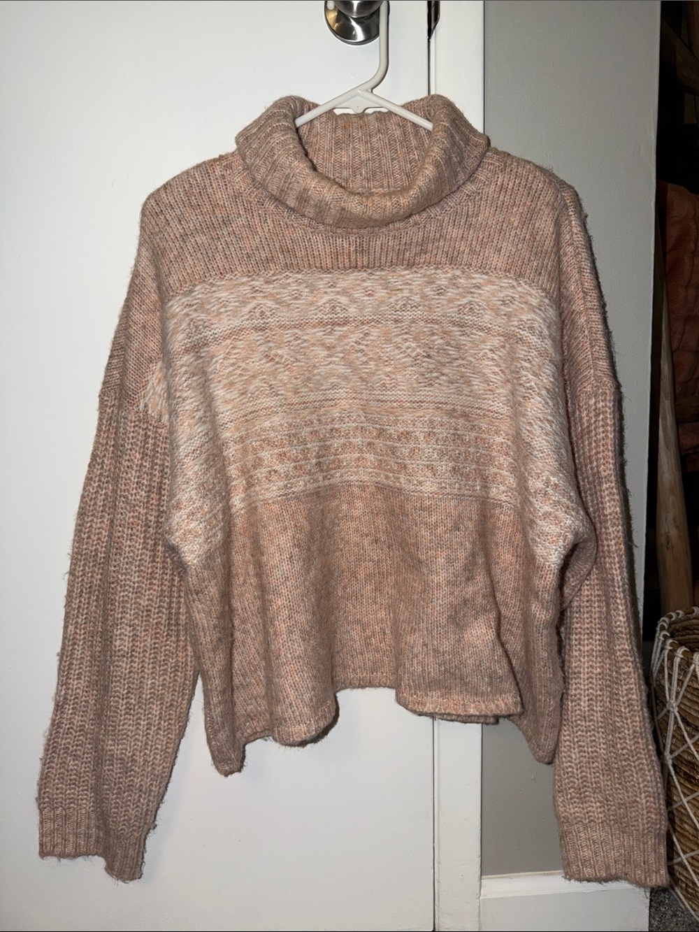 American Eagle Outfitters Blush-Tone Cropped Turtleneck Sweater